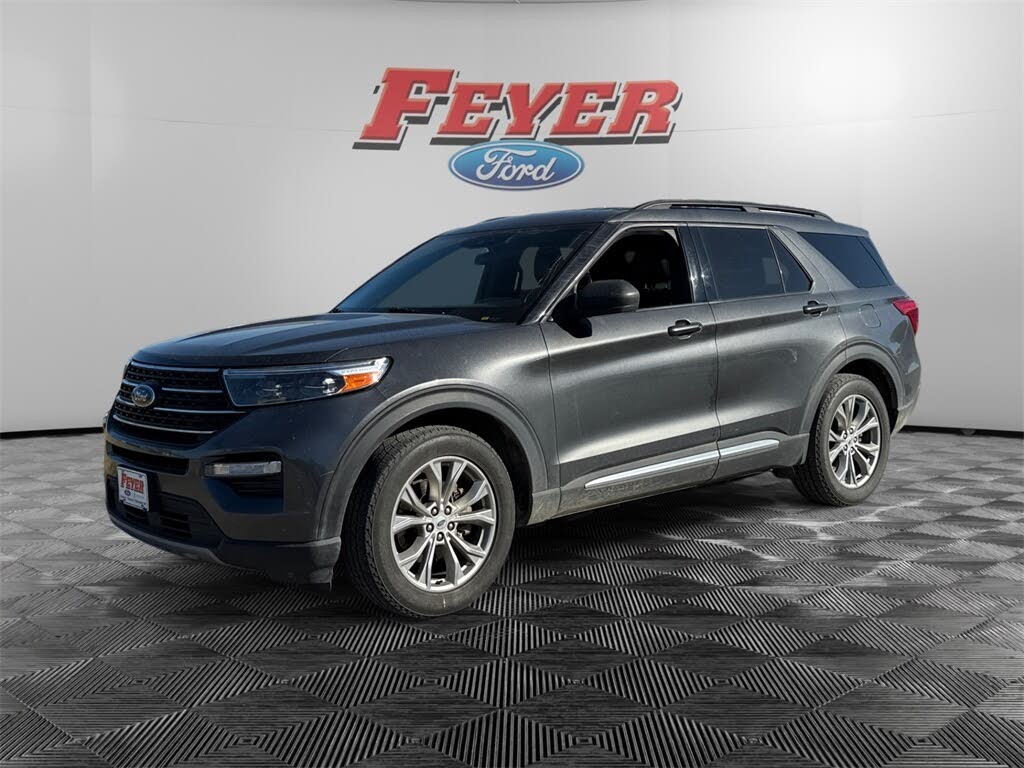 2020 Ford Explorer XLT RWD