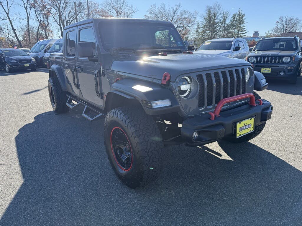 2020 Jeep Gladiator Sport Crew Cab 4WD