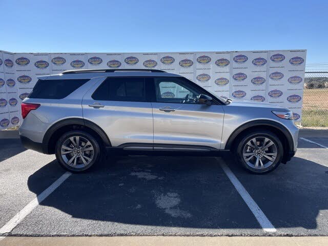 2022 Ford Explorer XLT RWD
