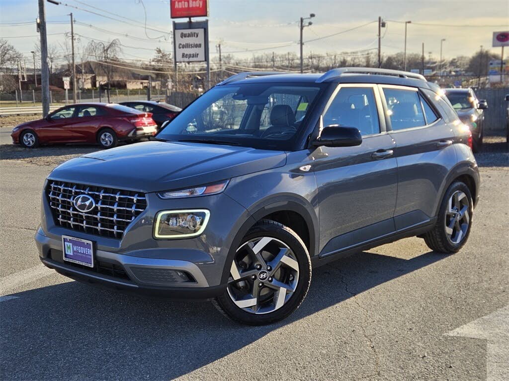 2023 Hyundai Venue Limited FWD