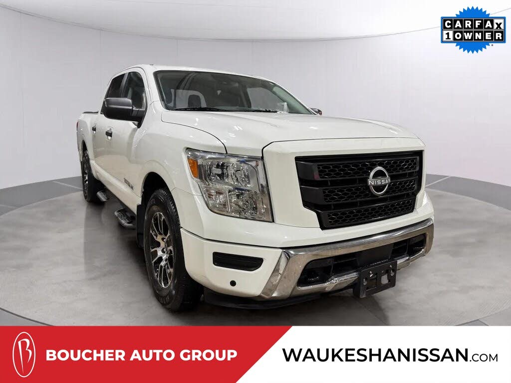 2023 Nissan Titan SV Crew Cab 4WD