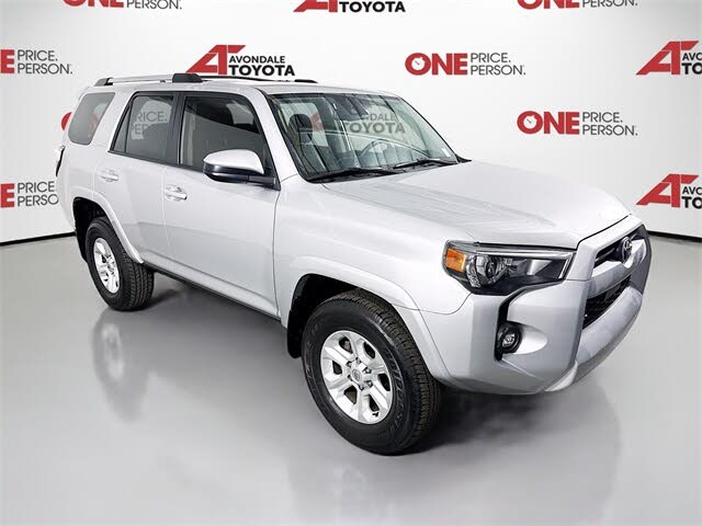 2024 Toyota 4Runner SR5 4WD