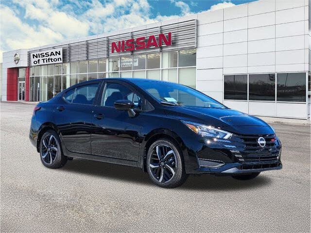 2025 Nissan Versa SR FWD