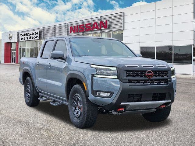 2026 Nissan Frontier PRO-4X Crew Cab 4WD