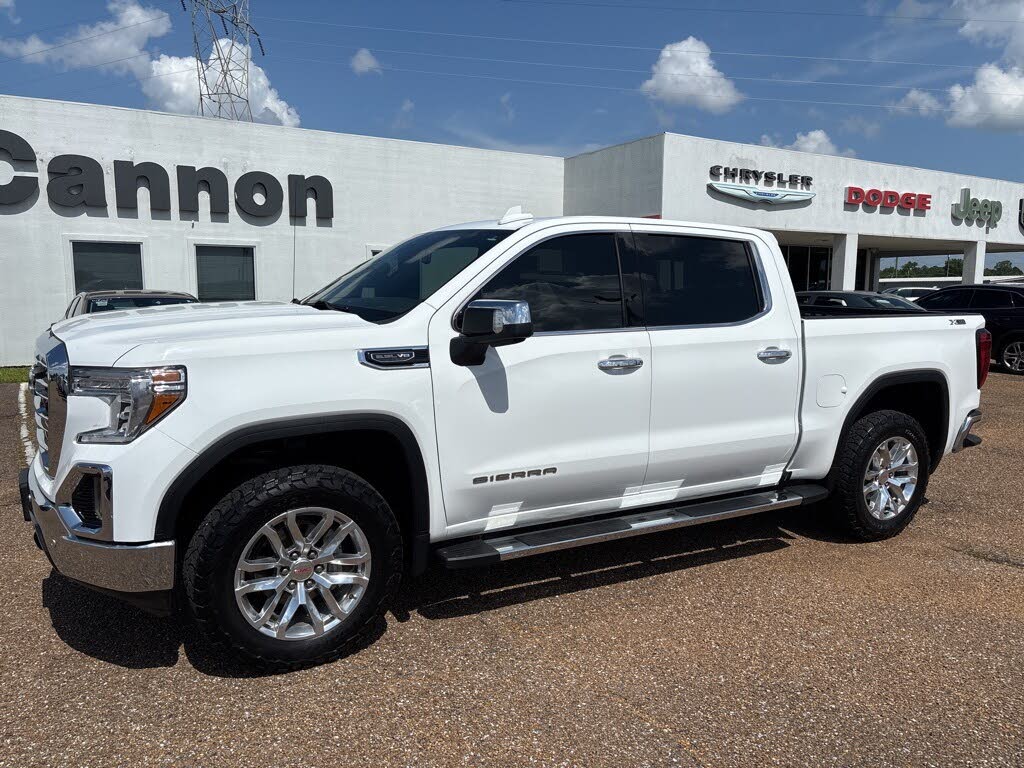 2021 GMC Sierra 1500 SLT Crew Cab 4WD
