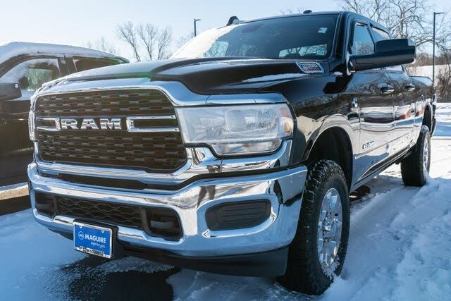 2022 RAM 2500 Big Horn Crew Cab 4WD