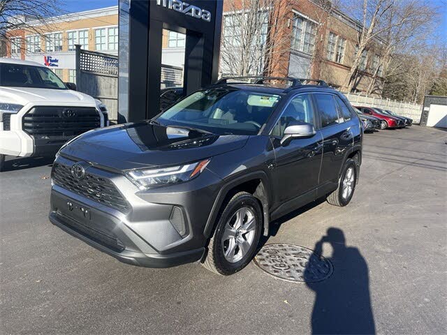 2022 Toyota RAV4 XLE AWD