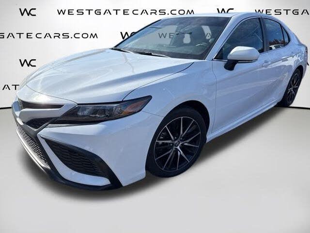 2023 Toyota Camry SE FWD