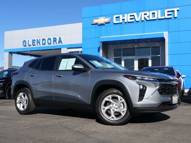 2024 Chevrolet Trax LS FWD
