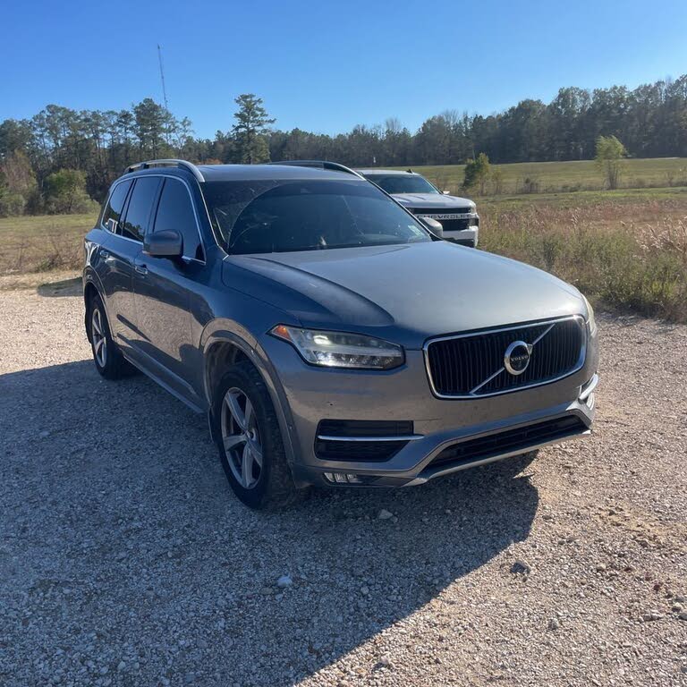 2017 Volvo XC90 T5 Momentum FWD
