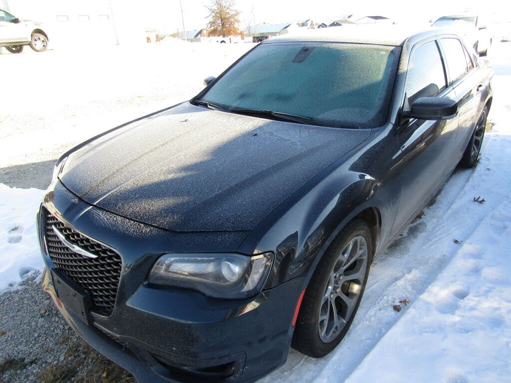 2018 Chrysler 300 S RWD