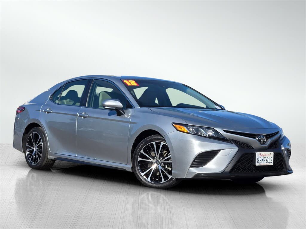 2018 Toyota Camry SE