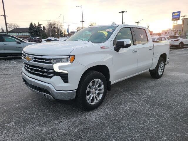 2023 Chevrolet Silverado 1500 LTZ Crew Cab 4WD