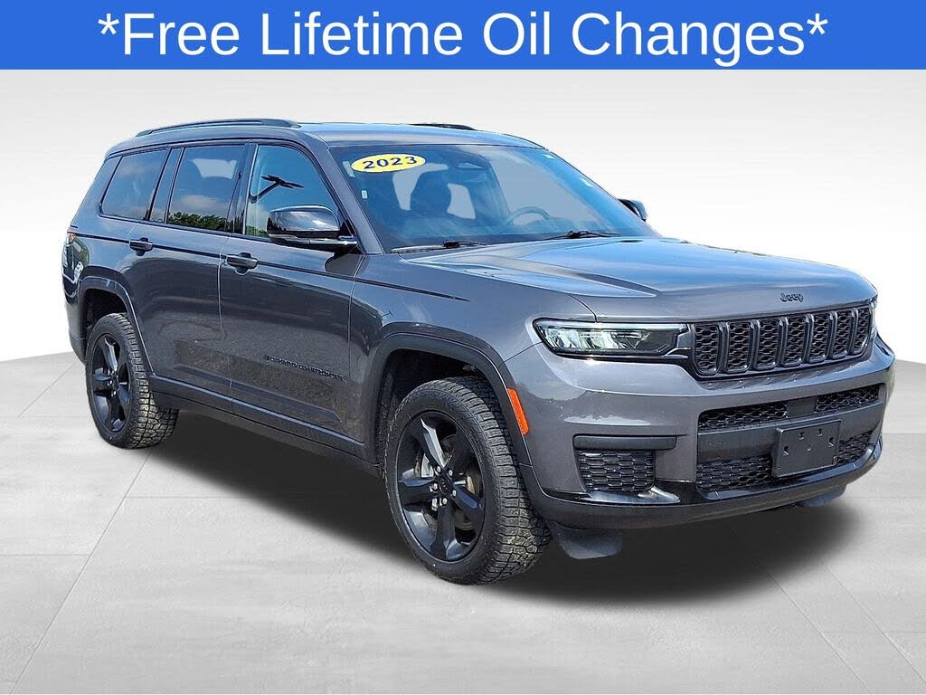 2023 Jeep Grand Cherokee L Altitude 4WD