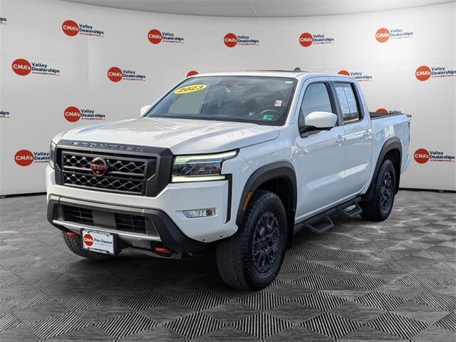 2023 Nissan Frontier PRO-4X Crew Cab 4WD