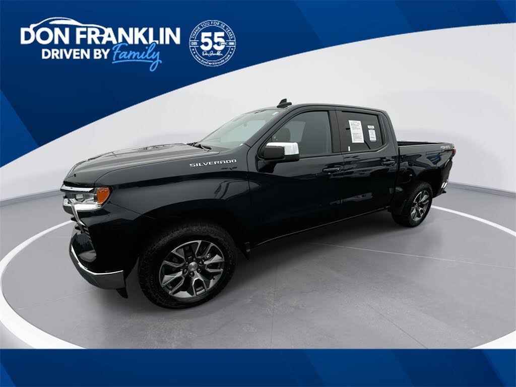 2024 Chevrolet Silverado 1500 LT Crew Cab 4WD