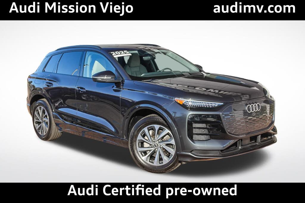 2025 Audi Q6 e-tron quattro Premium Plus