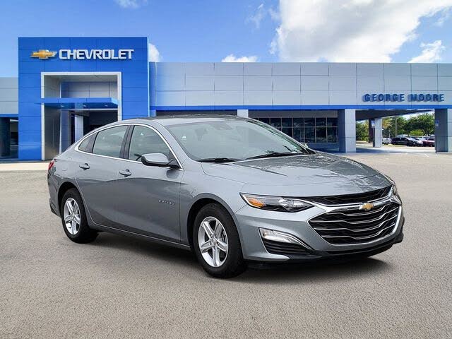 2025 Chevrolet Malibu LS FWD