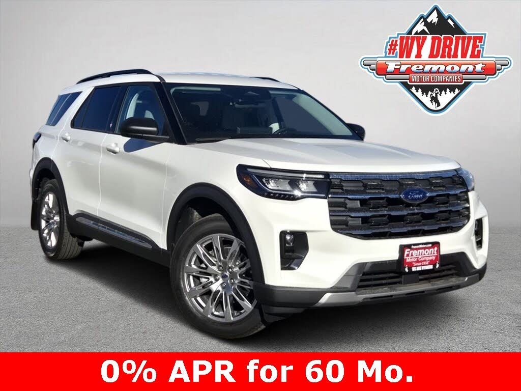 2025 Ford Explorer Active AWD