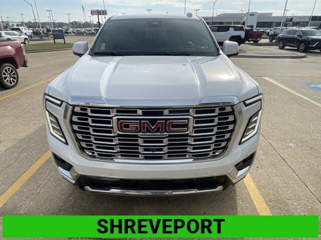 2025 GMC Yukon XL Denali 4WD