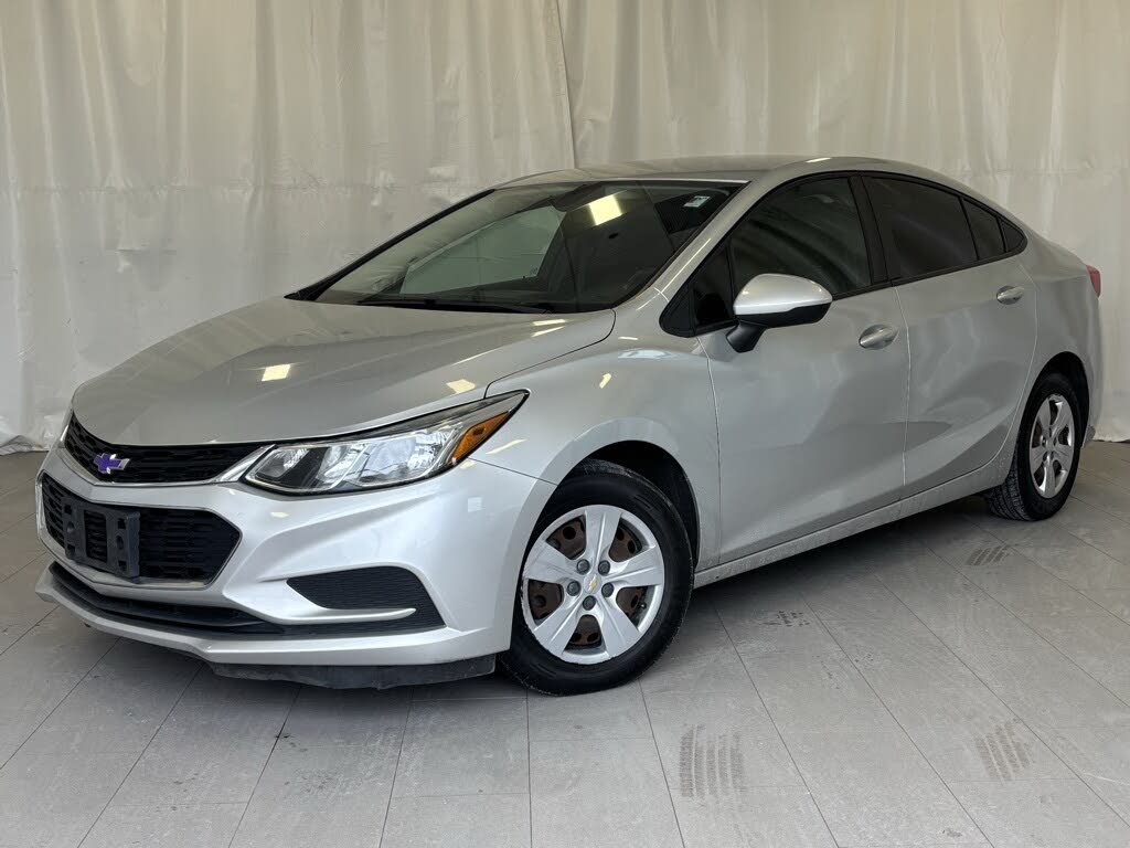 2018 Chevrolet Cruze LS Sedan FWD