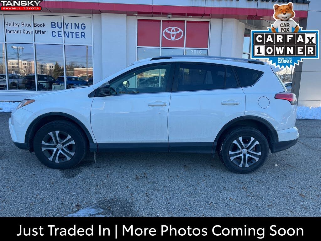 2018 Toyota RAV4 LE