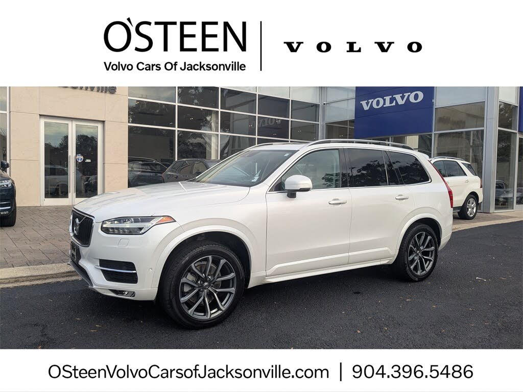 2018 Volvo XC90 T6 Momentum AWD