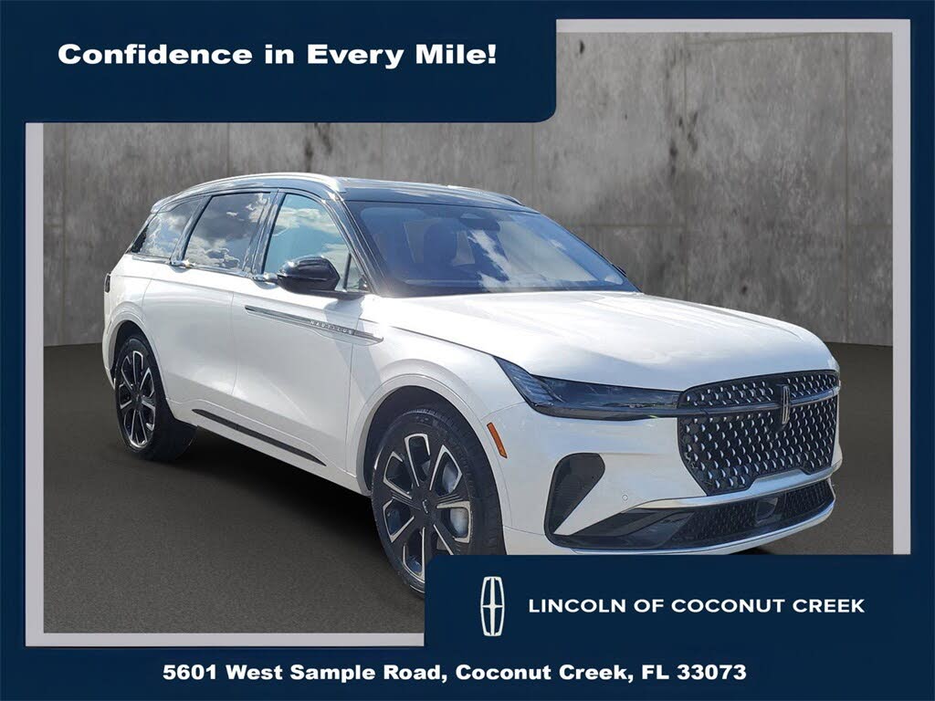 2025 Lincoln Nautilus Reserve AWD