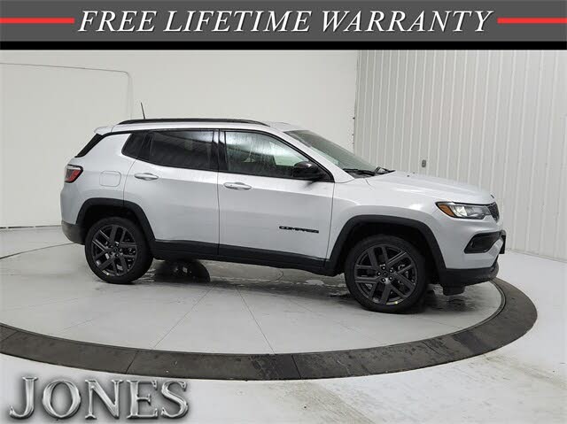 2026 Jeep Compass Latitude 4WD