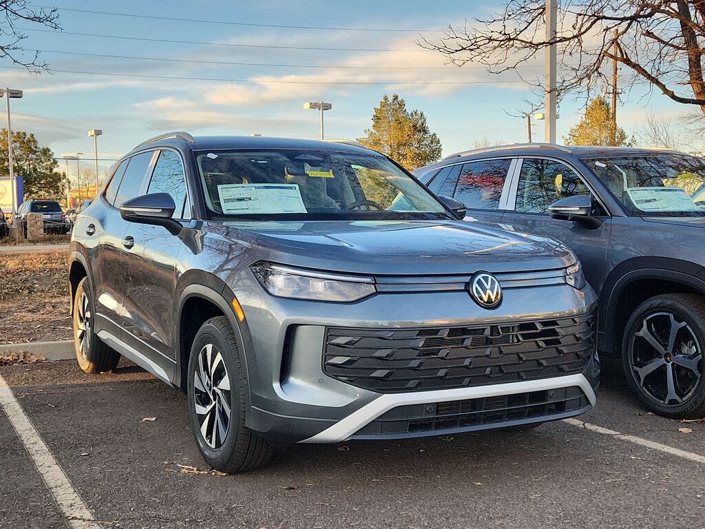 2026 Volkswagen Tiguan S 4Motion