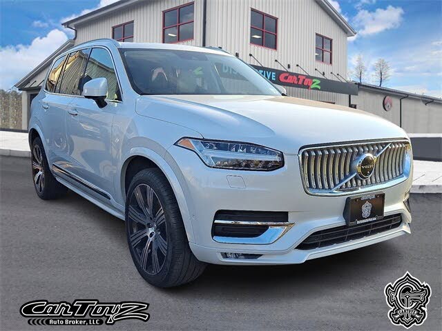 2022 Volvo XC90 T6 Inscription 7-Passenger AWD