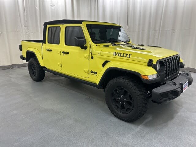 2023 Jeep Gladiator Willys Crew Cab 4WD