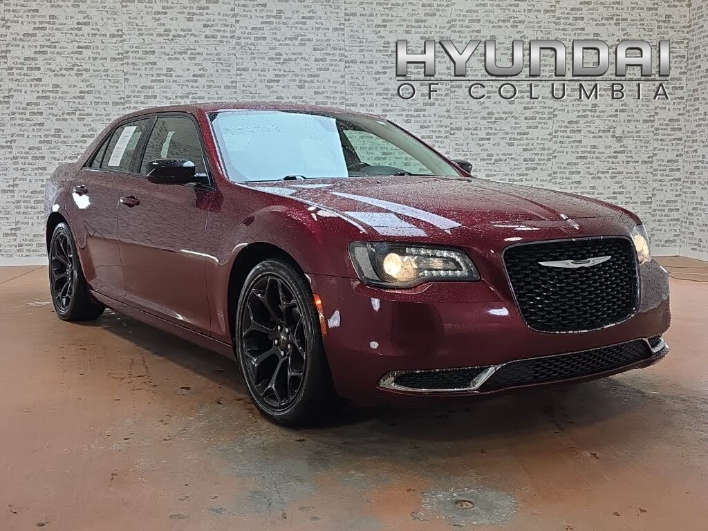 2019 Chrysler 300 Touring RWD