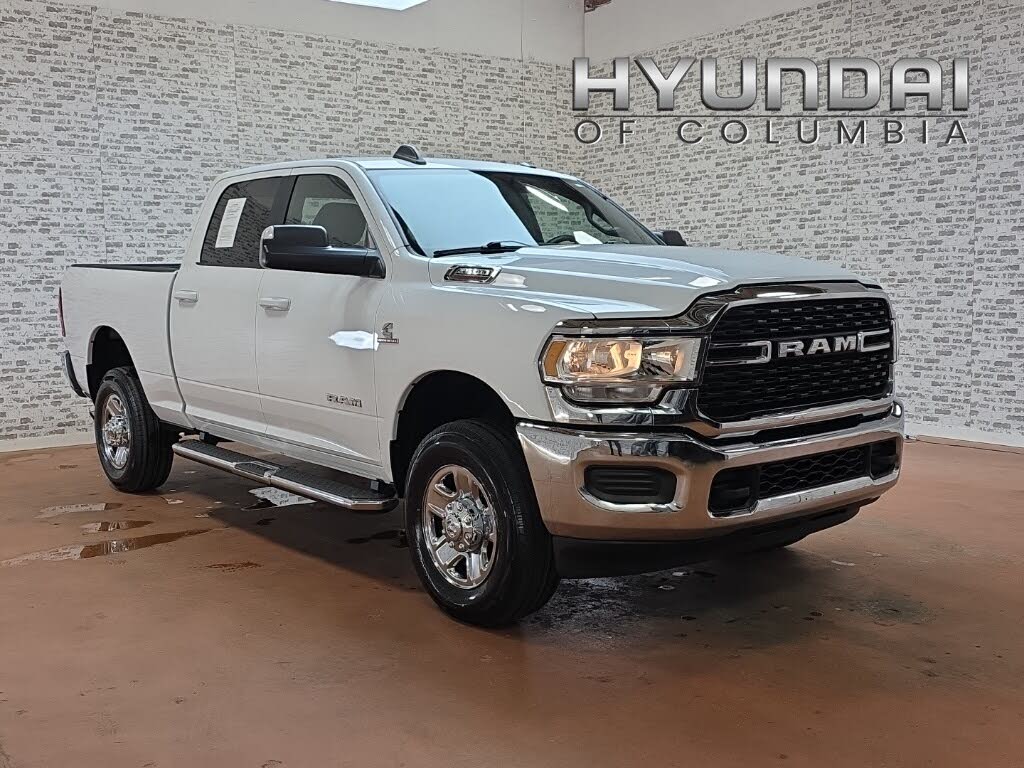 2022 RAM 2500 Big Horn Crew Cab 4WD