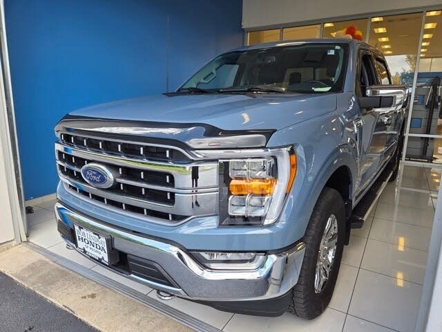 2023 Ford F-150 Lariat SuperCrew 4WD