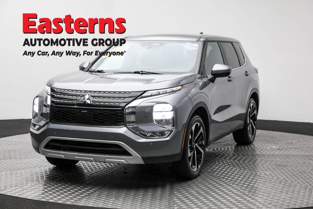 2023 Mitsubishi Outlander SE S-AWC