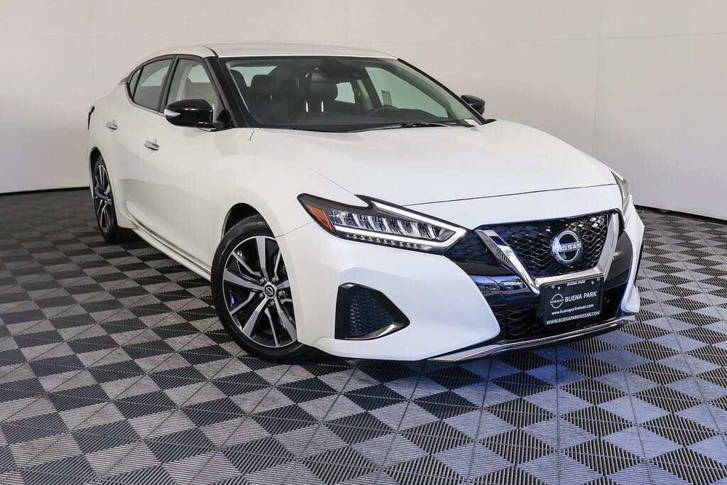 2023 Nissan Maxima SV FWD