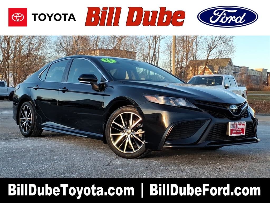 2023 Toyota Camry SE AWD