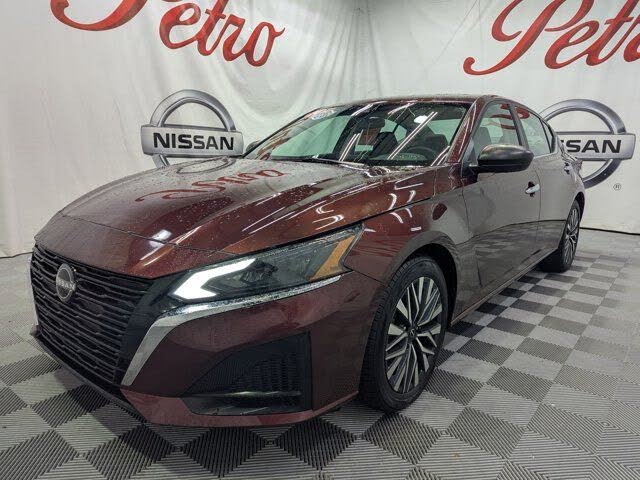 2024 Nissan Altima 2.5 SV FWD