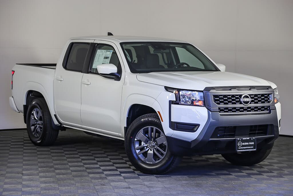 2025 Nissan Frontier SV Crew Cab RWD
