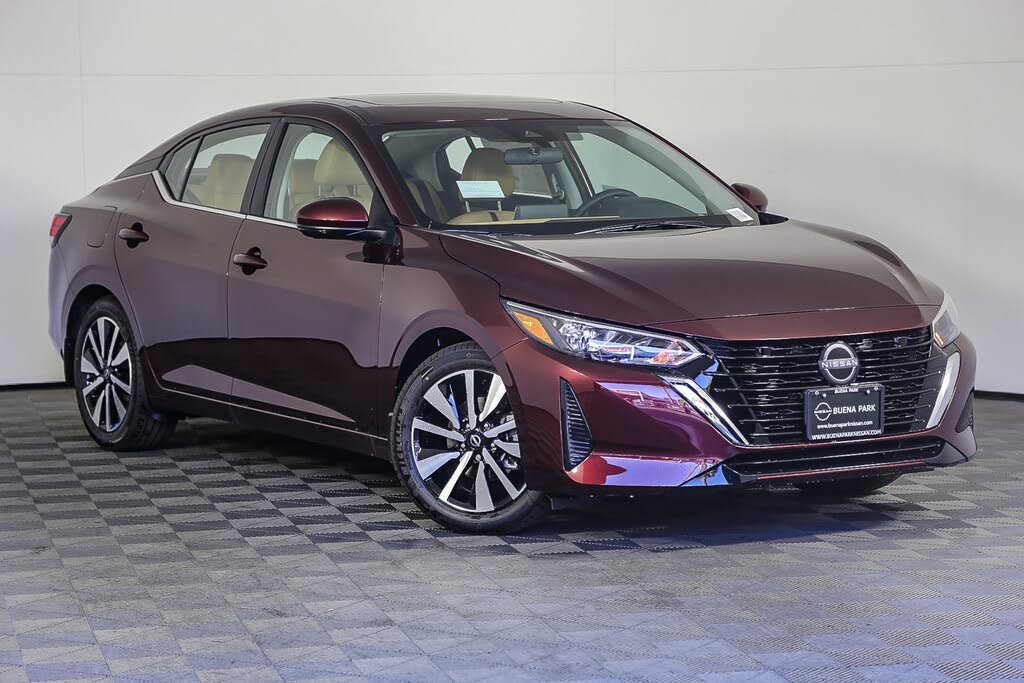 2025 Nissan Sentra SV FWD