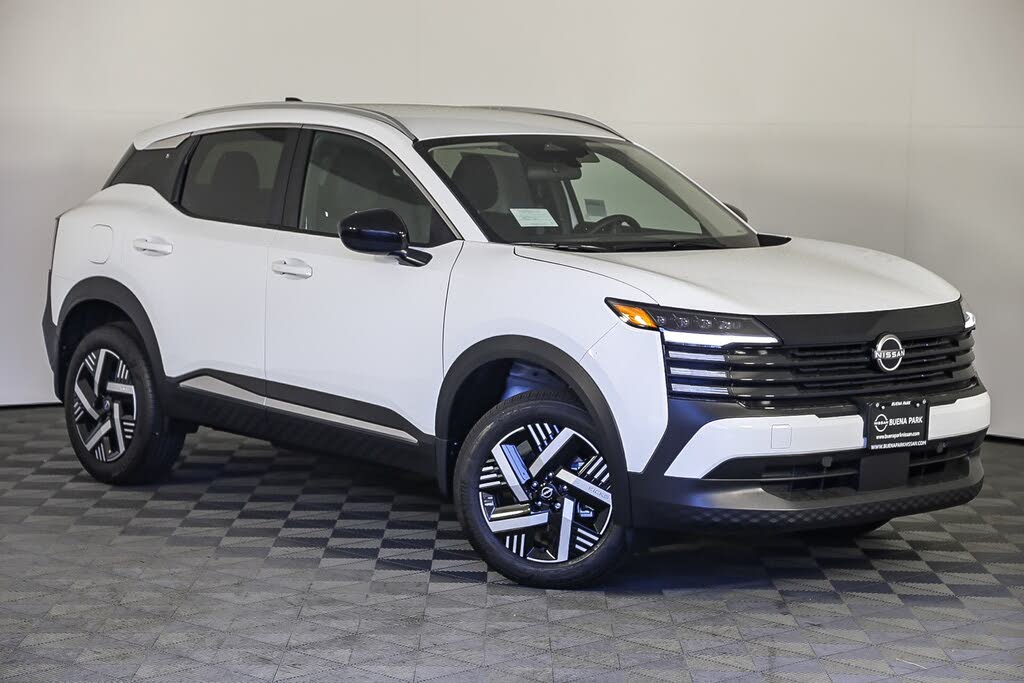 2026 Nissan Kicks SV FWD