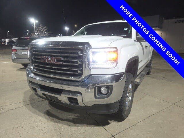 2017 GMC Sierra 2500HD SLT Crew Cab SB 4WD