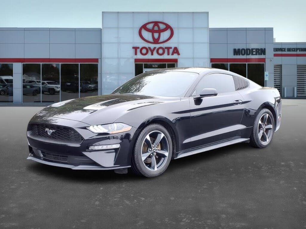 2019 Ford Mustang EcoBoost Coupe RWD