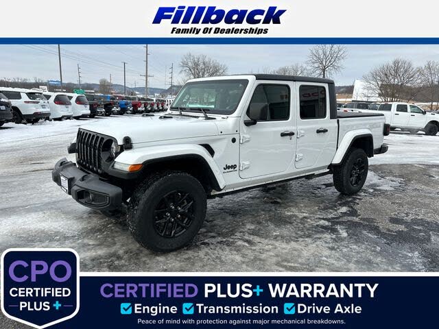 2022 Jeep Gladiator Altitude Crew Cab 4WD