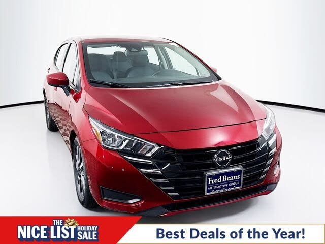 2023 Nissan Versa SV FWD
