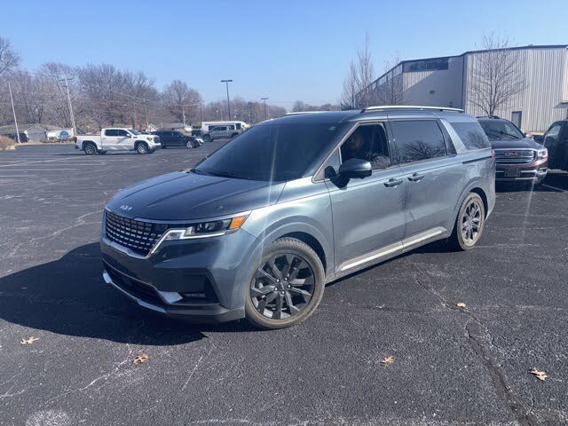 2024 Kia Carnival SX FWD