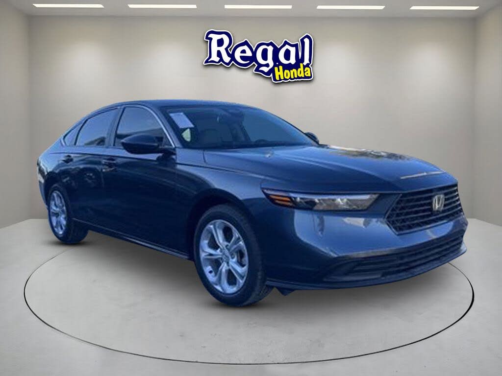 2025 Honda Accord LX FWD