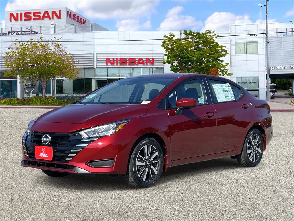 2025 Nissan Versa SV FWD