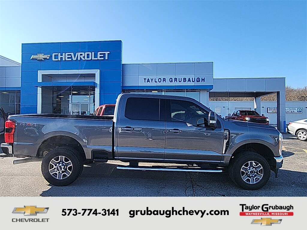 2023 Ford F-350 Super Duty Lariat Crew Cab 4WD